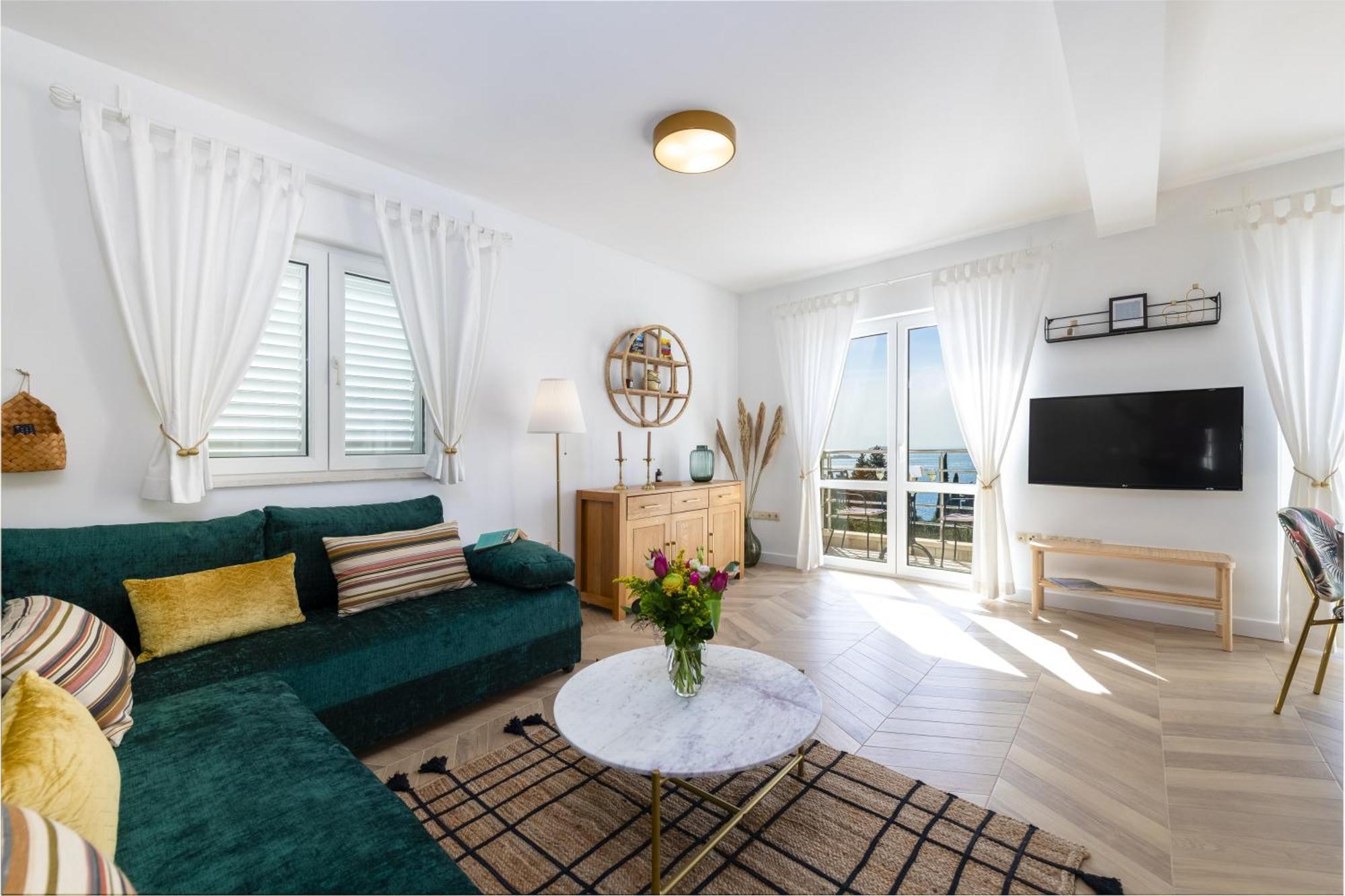 Apartments Maris Млини Стая снимка