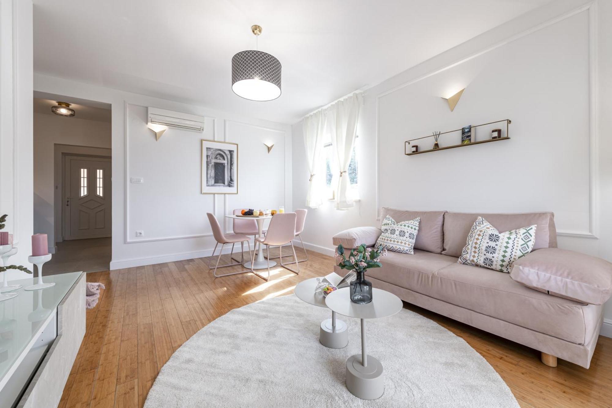 Apartments Maris Млини Стая снимка